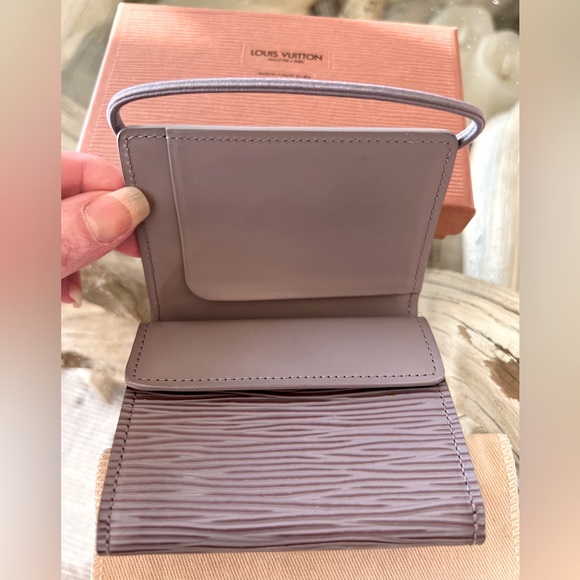 LOUIS VUITTON AUTHENTIC EPI PORTE FEIULLE ELASTIQUE TRIFOLD WALLET - Picture 9 of 12